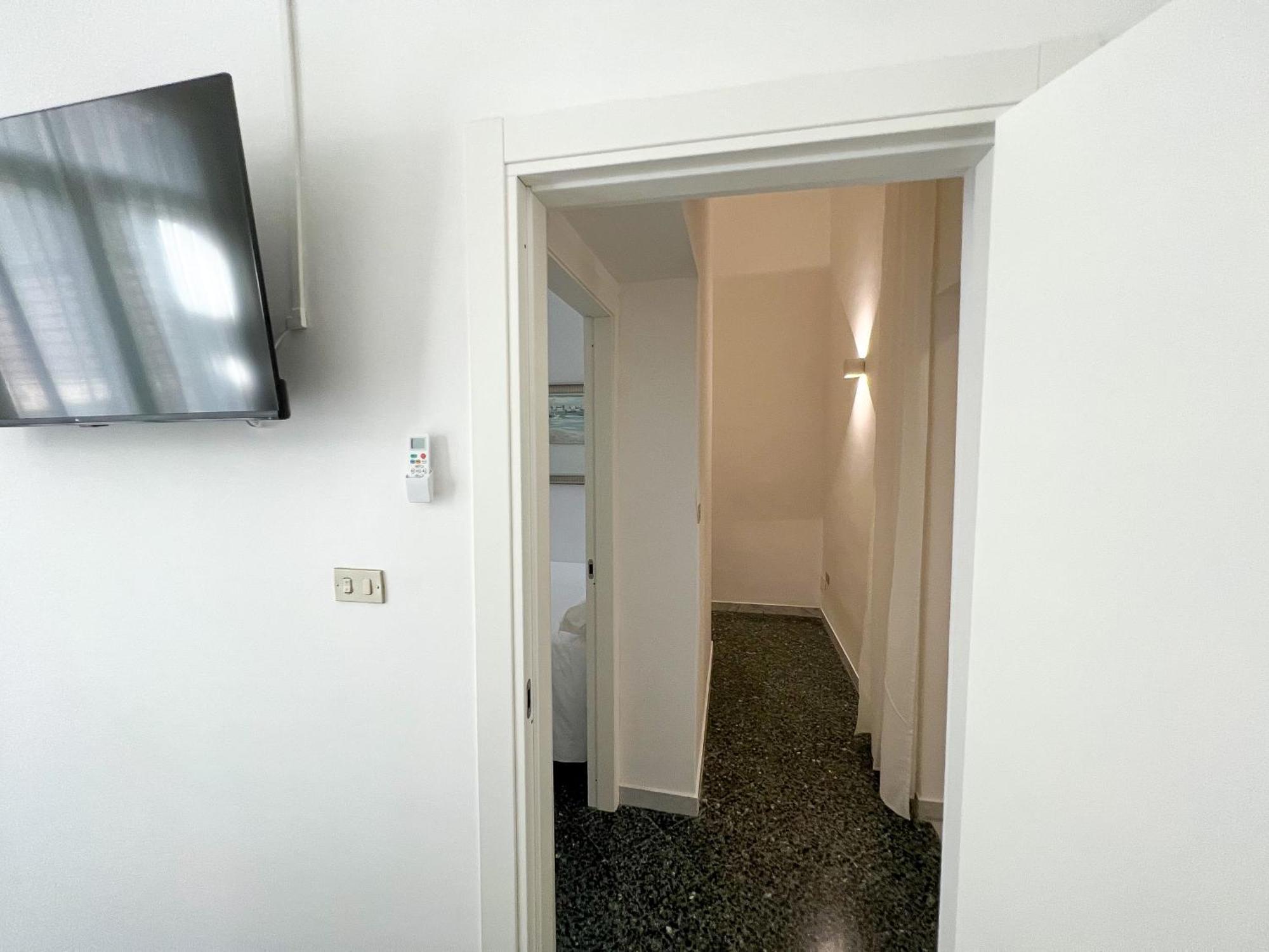 Bari Centro Harmony House Hotell Eksteriør bilde
